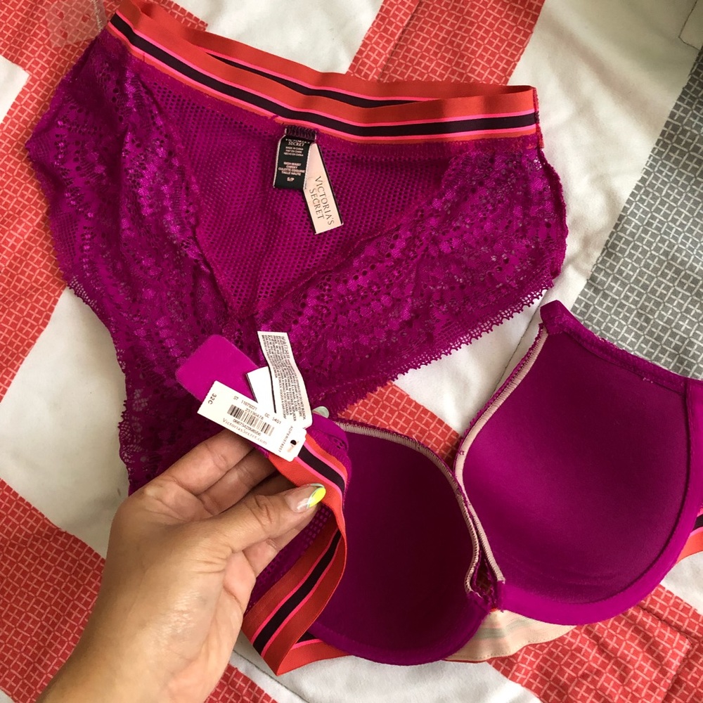 Victoria secret Set đ - Picture 3 of 4